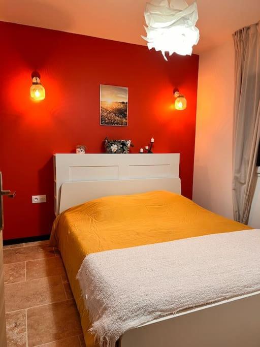 Appartement Loft Pied De Coline Au Calme à Ginasservis Extérieur photo